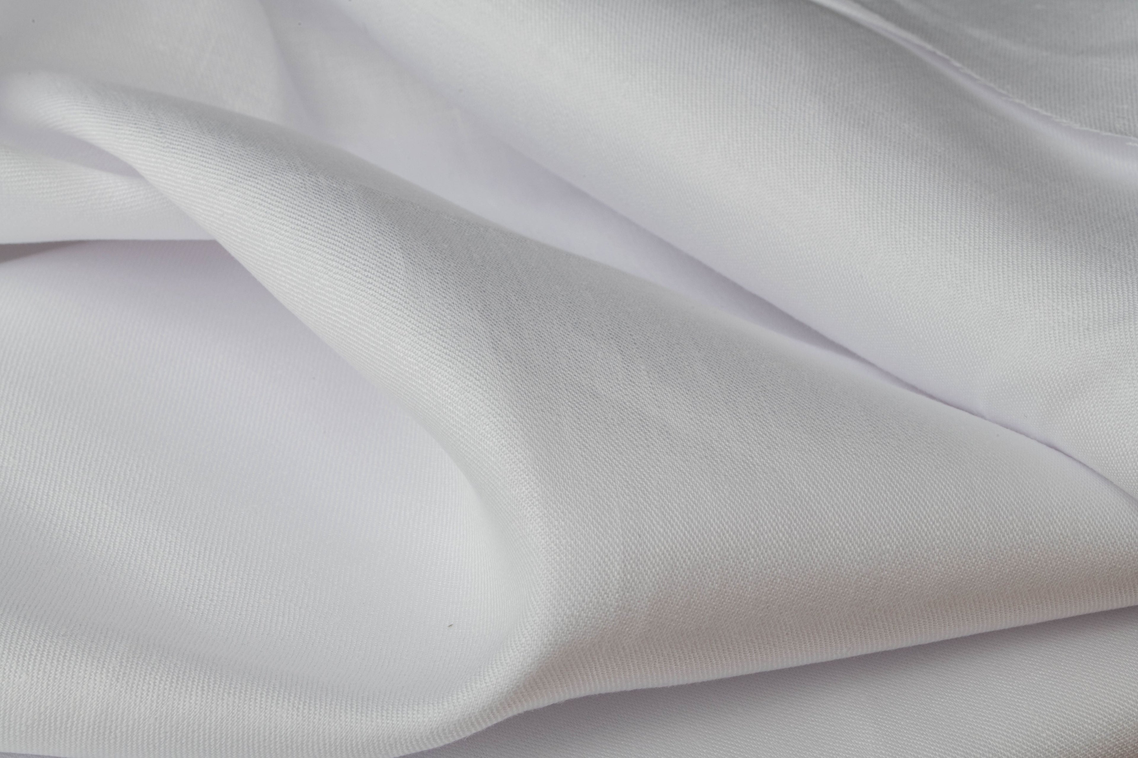 Cannabus ¨C Twill White