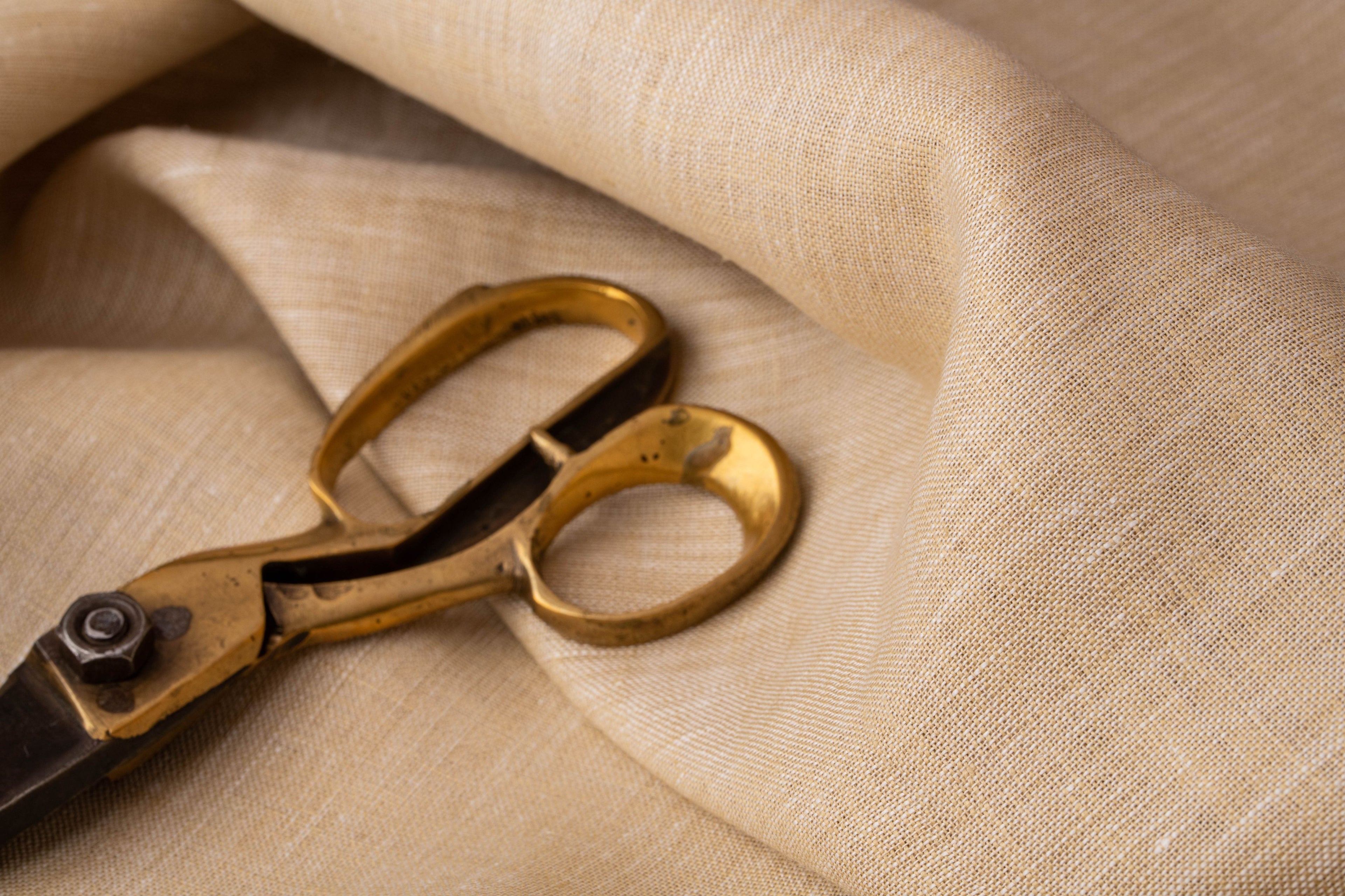 Konopi ¨C Tan Yellow