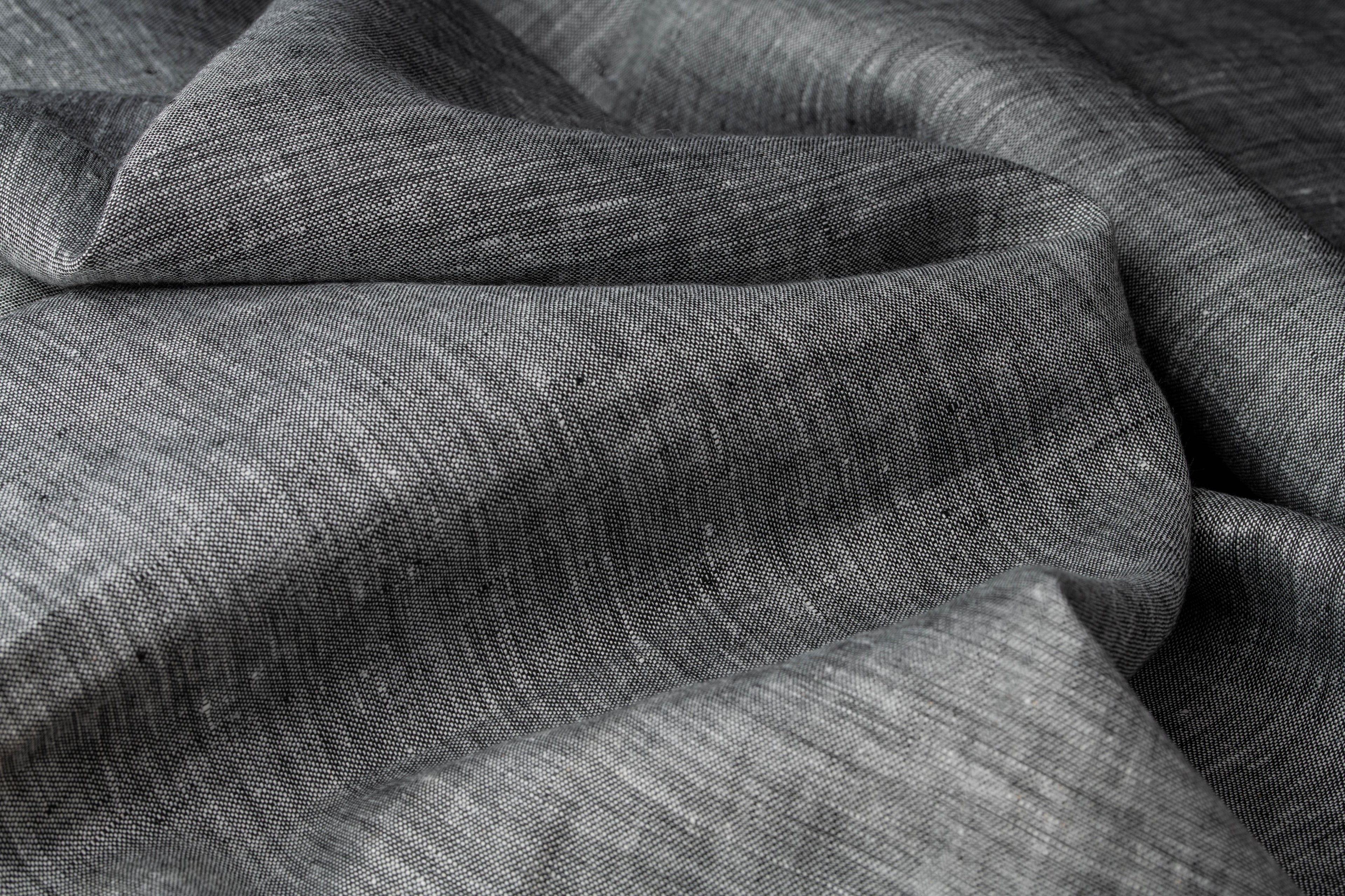 Konopi ¨C Onyx Black
