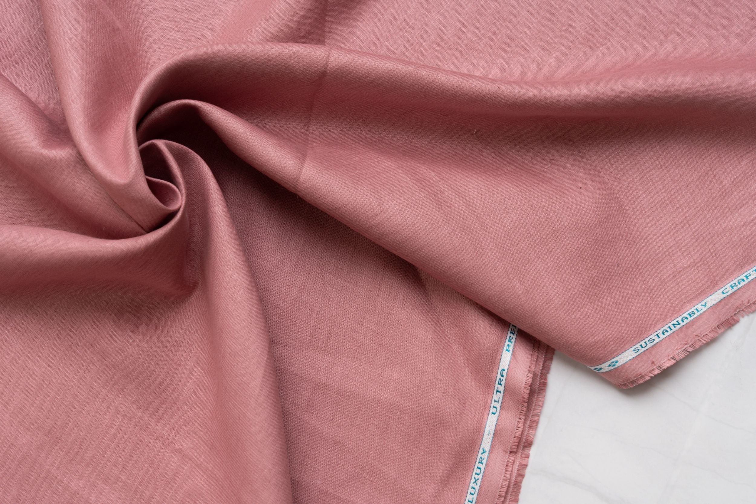 Pango SD ¨C Parrot Pink