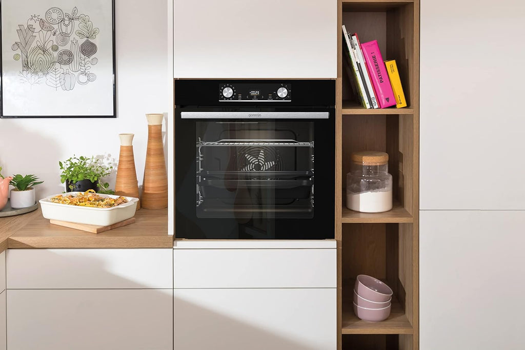 Gorenje 738971 Einbaubackofen-Set OptiBake Black Steam Pyro Set / 77L / Heißluft/Pyrolyse/ExtraSteam/GentleClose/AirFry/Pizzamode 300°C/PerfectGrill/Induktions-Kochfeld mit BridgeZone/schwarz